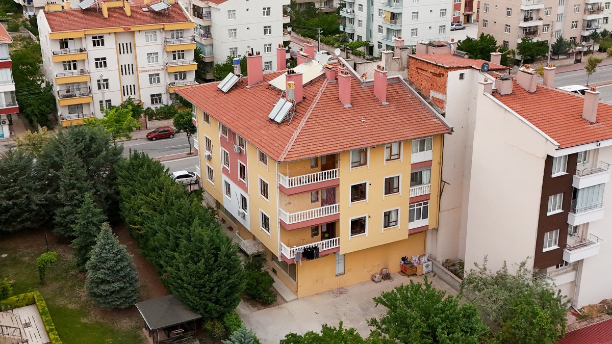 Özdemir Apartmanı